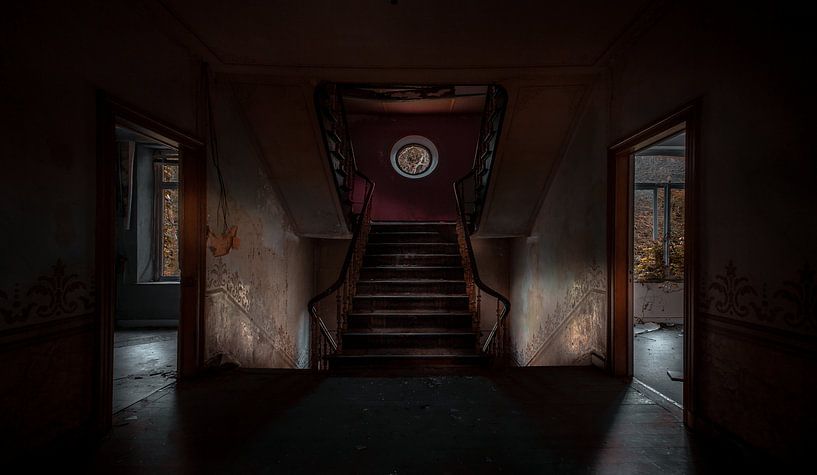 Symmetrisches Treppenhaus von Olivier Photography