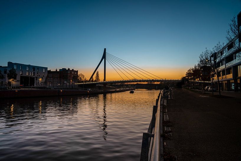 Courtrai bei Nacht 2 von Paquita Six