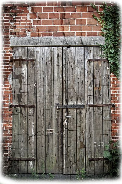 Poort naar het verleden par Rolf Pötsch