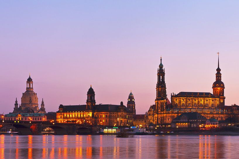 Dresden, Saxony by Gunter Kirsch