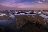 Morgendämmerung am Wattenmeer in Friesland