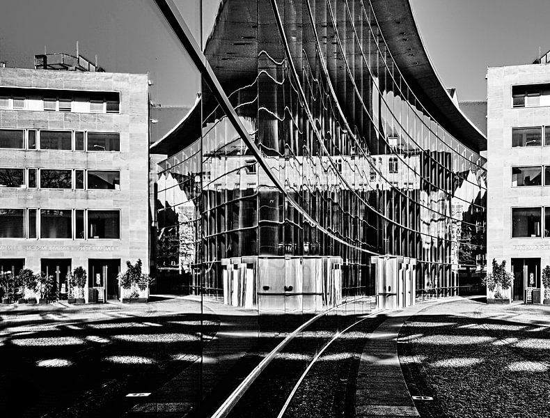 L&#039;architecture en miroir par Karl-Heinz Lüpke