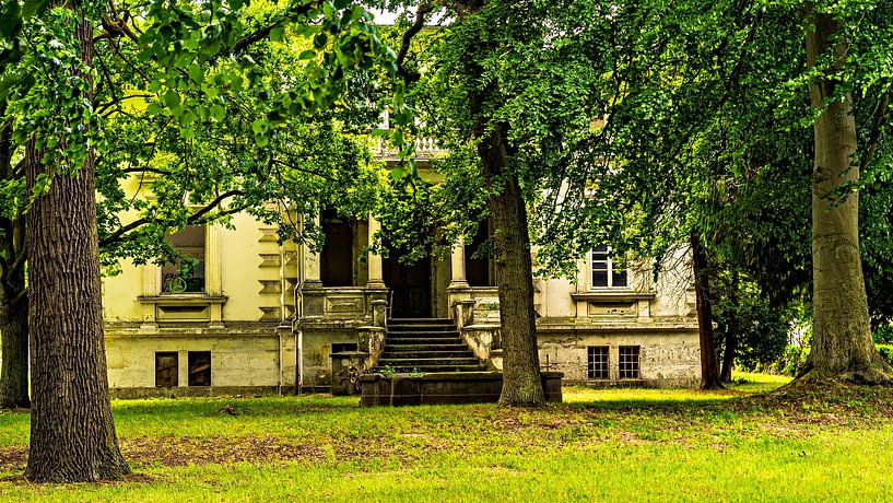 Verlassene Villa Ostsee Heiligendamm 9 von Johnny Flash