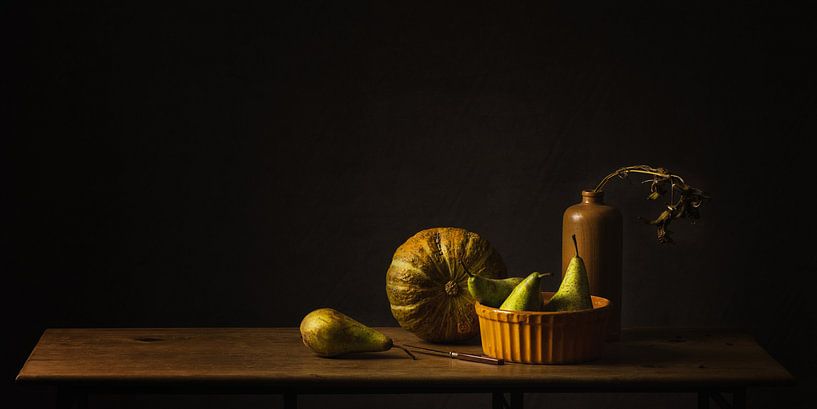 Still life pumpkin by Monique van Velzen