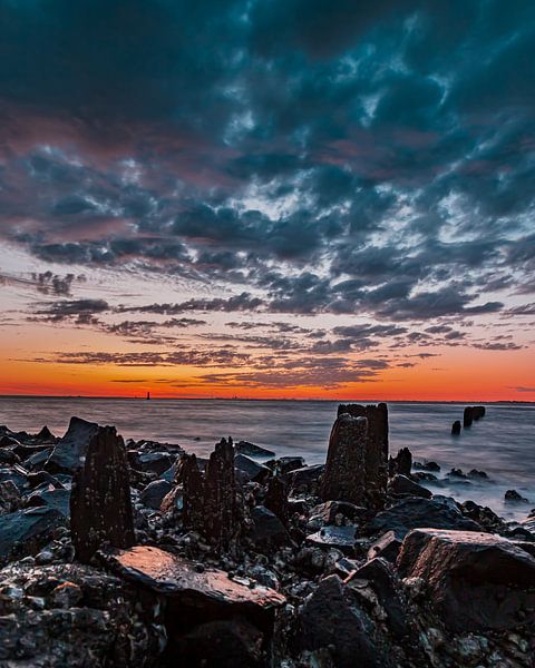 The breakwater by Wesley Kole