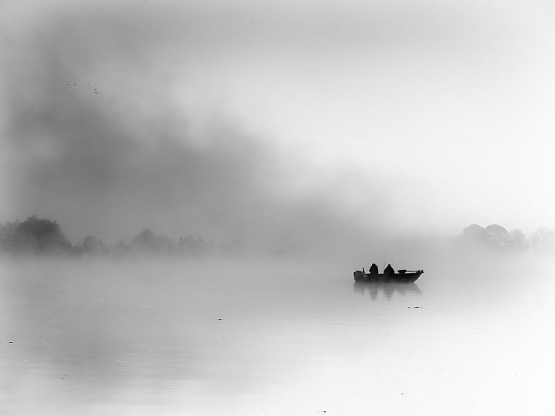Morning glory fishermen (black and white) by Lex Schulte