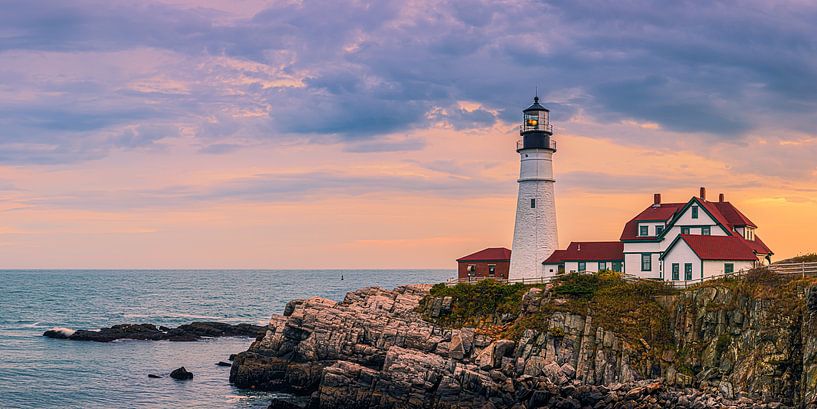 Panoramic sunset Portland Head Light, Maine by Henk Meijer Photography