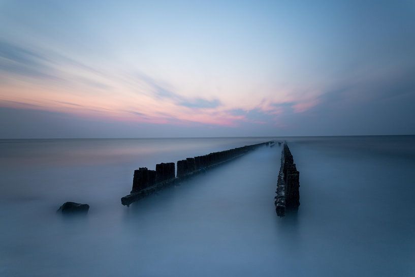 golfbreker bij Westkapelle by Jos de Vos