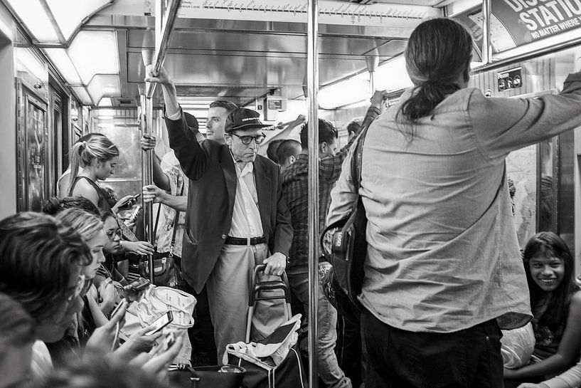 Sleeping on the train von eric borghs