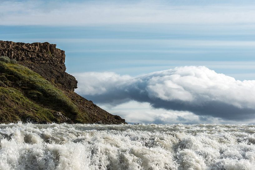 Gullfoss, one of Iceland's largest waterfall by Gerry van Roosmalen