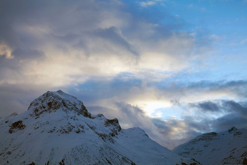 Nuages au-dessus du Cervin par Jürgen Wiesler
