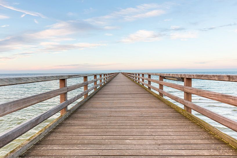 Long pier by Werner Reins