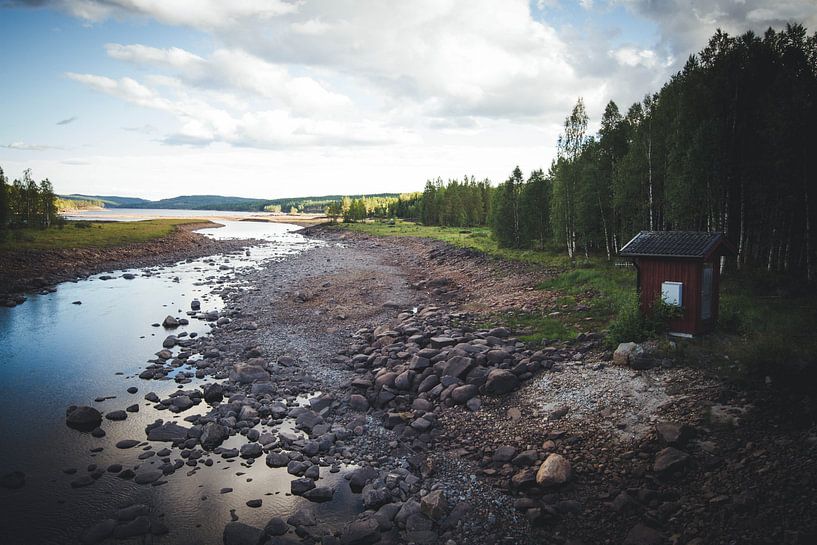 Swedish nature with the famous red buildings by Geke Woudstra