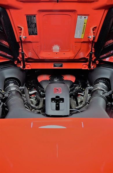 V8 engine Ferrari 488 spider by Niels Dep