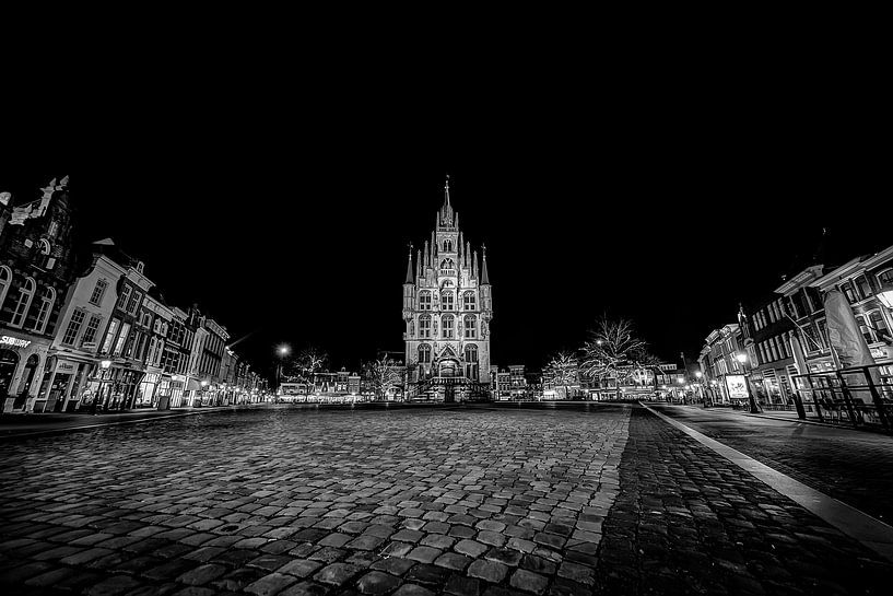 City ​​hall Gouda at Night by Eus Driessen