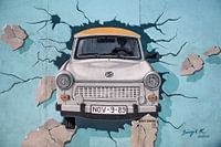 Trabant aus der Wand