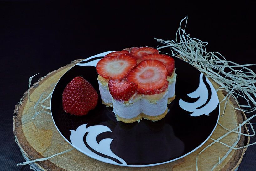 Fruittaartje met yoghurtroom, koekje en vers fruit van Babetts Bildergalerie