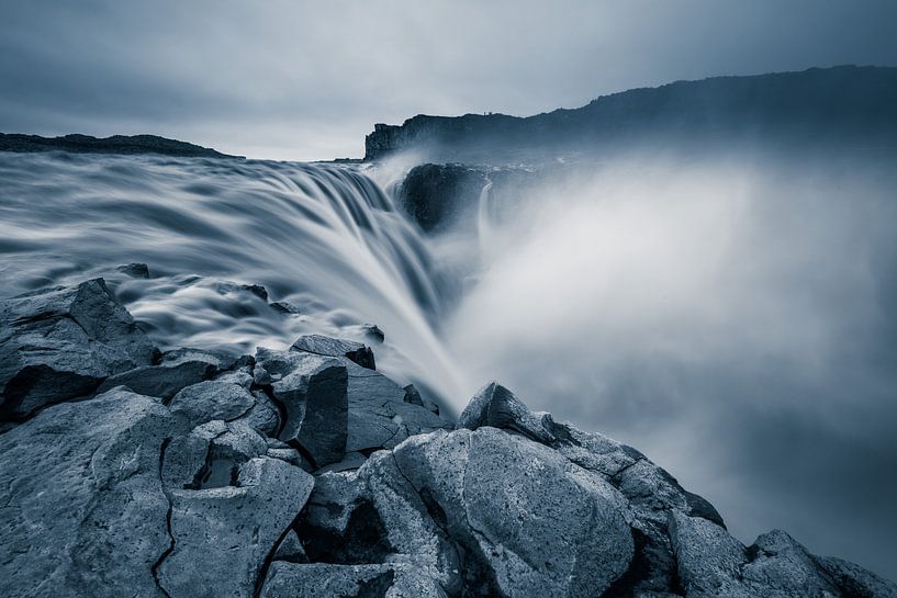 Dettifoss in blue by Gerry van Roosmalen