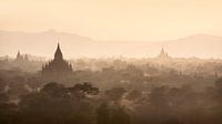 Sonnenuntergang über Pagoden von Bagan, Myanmar