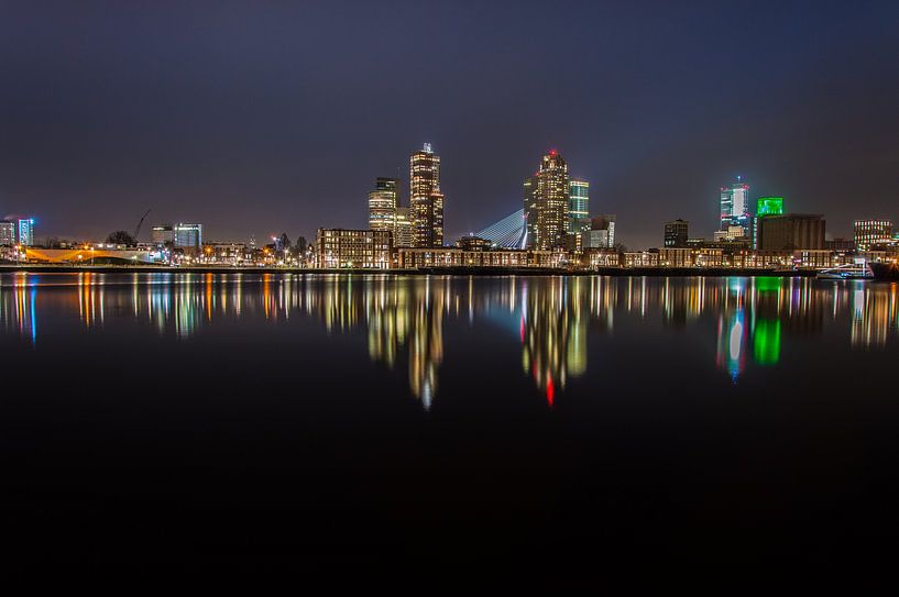 Maashaven, Rotterdam bij nacht by Marco Faasse