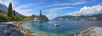 Bucht mit Burgblick bei Malcesine am Gardasee