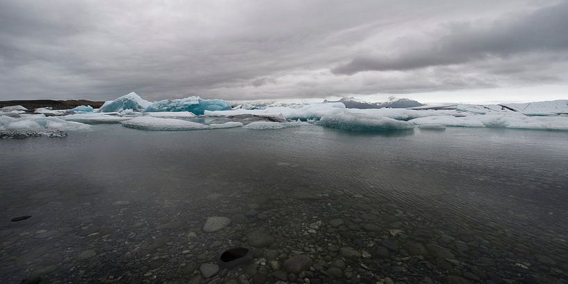 Jökulsarlón IJsland by Ruud van der Lubben