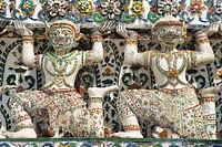 Les géants du temple