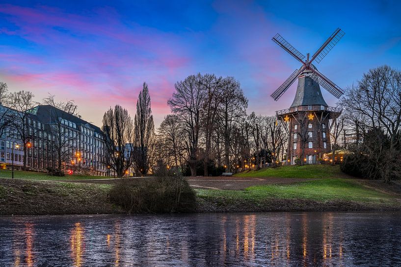 Sunset in Bremen, Germany by Michael Abid