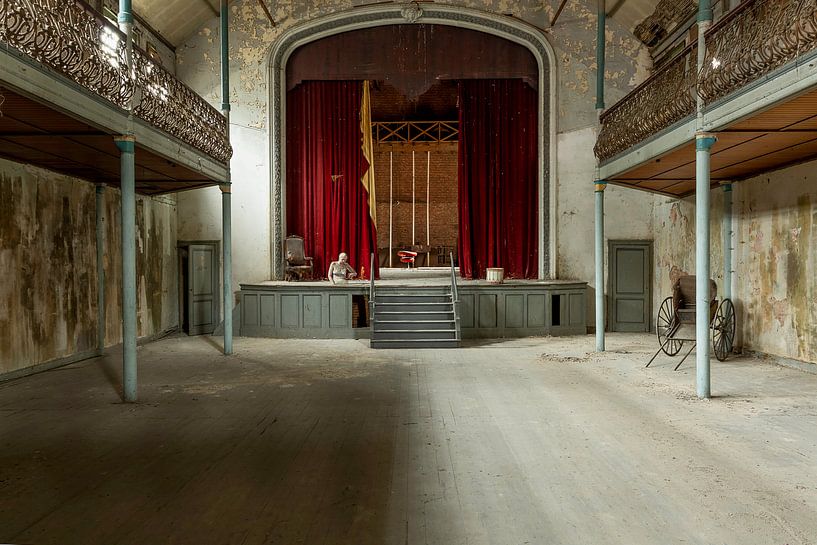 Bizarres Theater von John Noppen