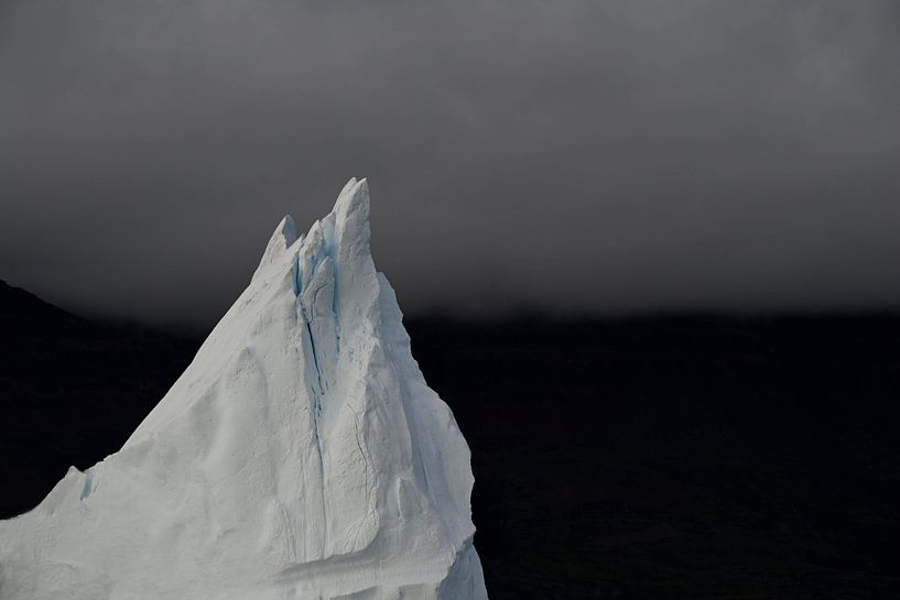 MONTAGNE DE GLACE 2 par Miroslav Ptacek