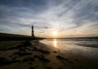 phare au coucher du soleil