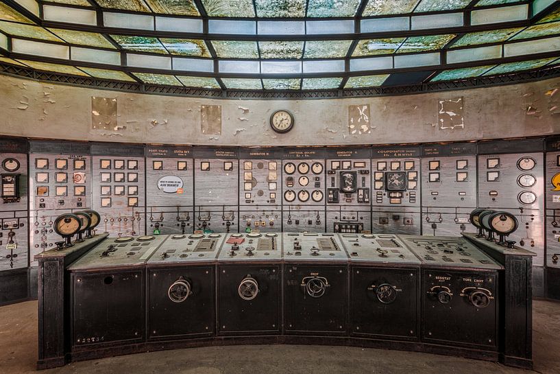 Verlassenes Kraftwerk - Schaltwarte von Gentleman of Decay