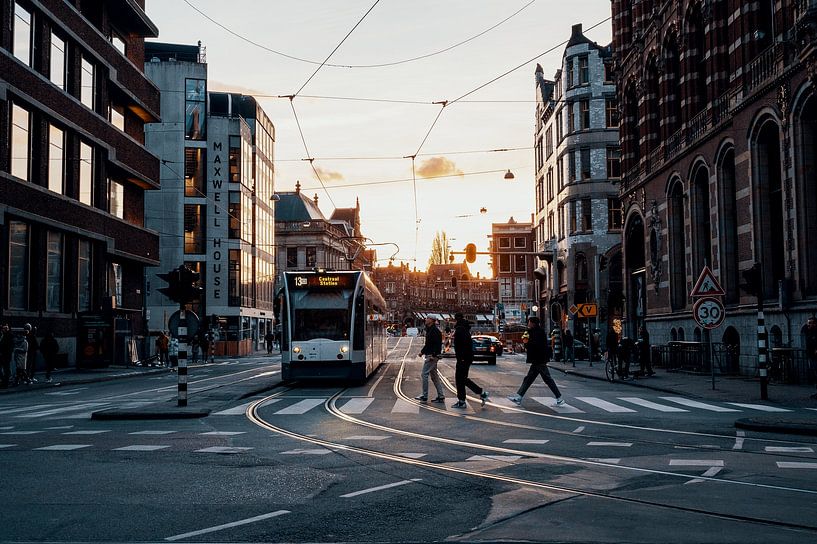 Sonnenuntergang auf der Raadhuisstraat von Paul Poot