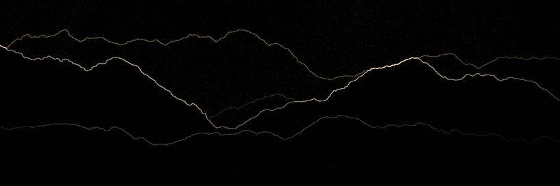 Dark mountains by Sense Photography