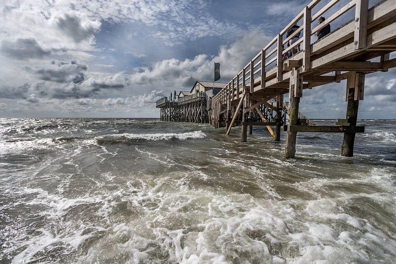Wild North Sea by Annett Mirsberger
