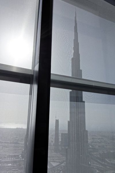 Burj Khalifa, Dubai by Henri Berlize