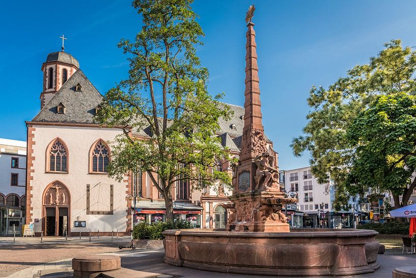 Fontaine au Liebfrauenberg avec l'église Liebfrauen, Francfort par Christian Müringer