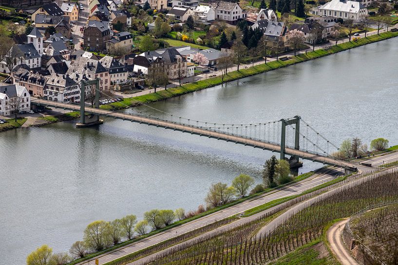 Hängebrücke über der Mosel von Reiner Conrad