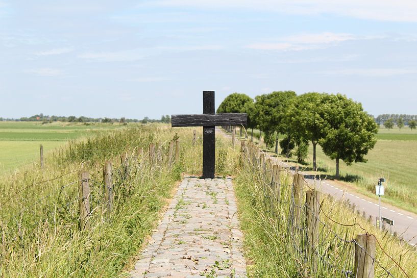 herdenkings kruis von Danielle Vd wegen