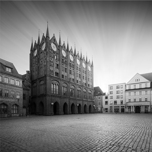Stralsund City Hall (b/w) by Florian Schmidt