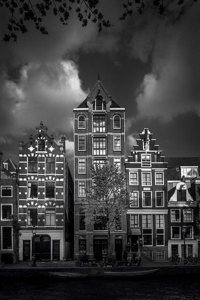 Ik krijg nog een titel by Iconic Amsterdam