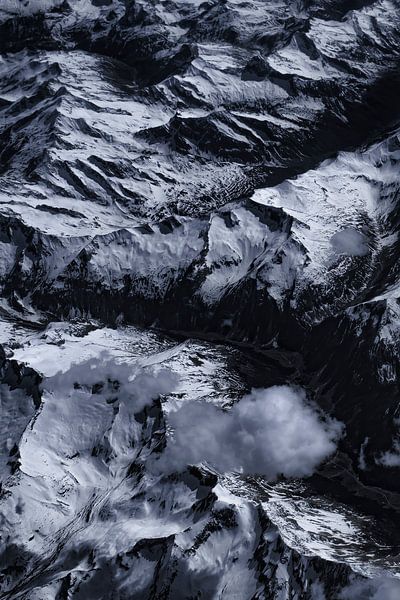 DARK ALPS 1-18 B von WILDLIGHT PHOTOGRAPHY