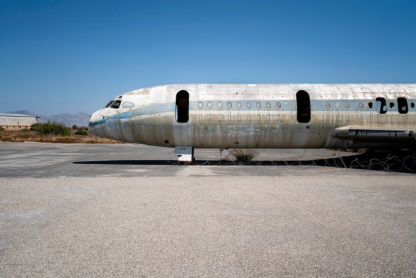 Abandoned Airplane. by Roman Robroek - Photos of Abandoned Buildings