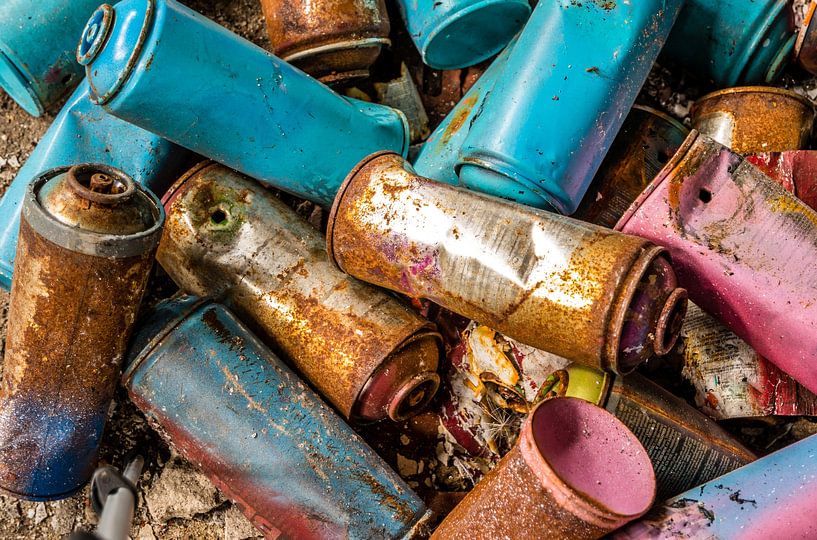 Old spray cans background texture by Animaflora PicsStock