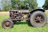 IHC McCormick-Deering F-12 Rusty tractor from 1941