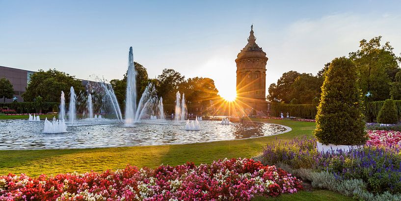 Friedrichsplatz à Mannheim au coucher du soleil par Werner Dieterich