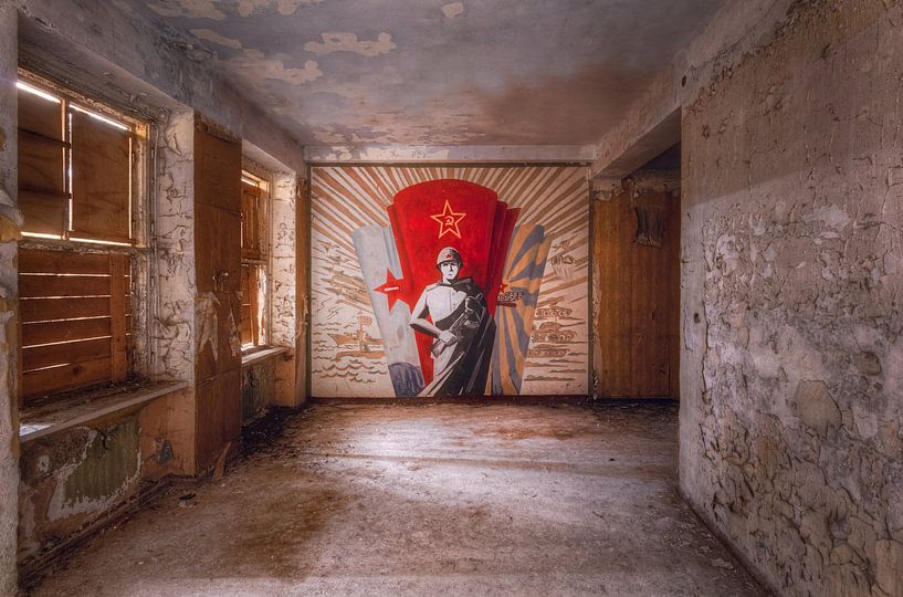 Abandoned Mural. by Roman Robroek - Photos of Abandoned Buildings