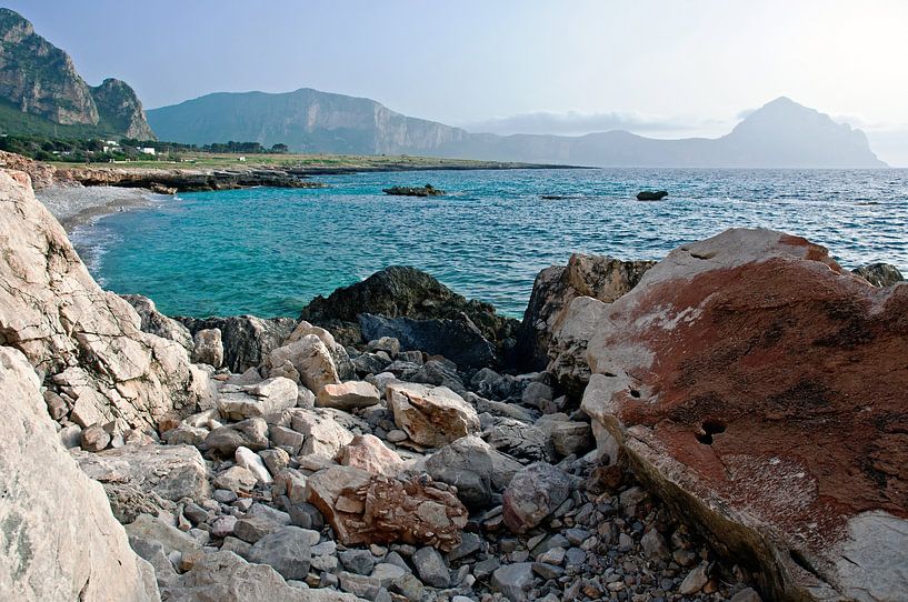 Magische Felsküste im Nordwesten Siziliens  von Silva Wischeropp