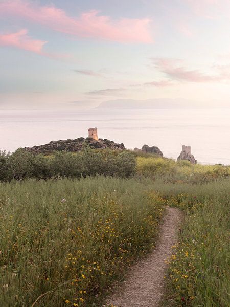 Sonnenuntergang in Tonnara Di Scopello - Sizilien Fotokunst - Italien Reisefotografie von Dagmar Pels