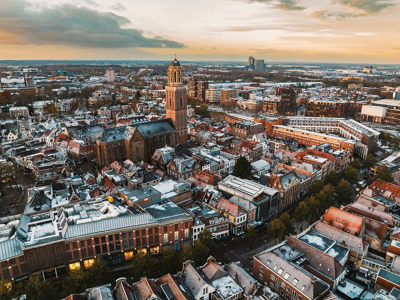 Le centre-ville de Zwolle par une froide matinée d'hiver par Sjoerd van der Wal Photographie
